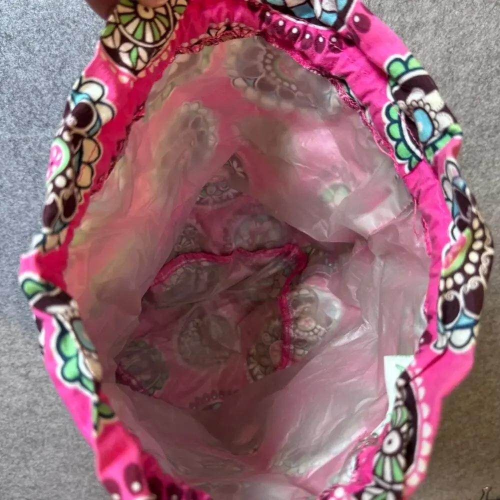 Vera Bradley Ditty Drawstring Bag Cupcakes Pink Wet Dry Laundry Travel Gym Pouch